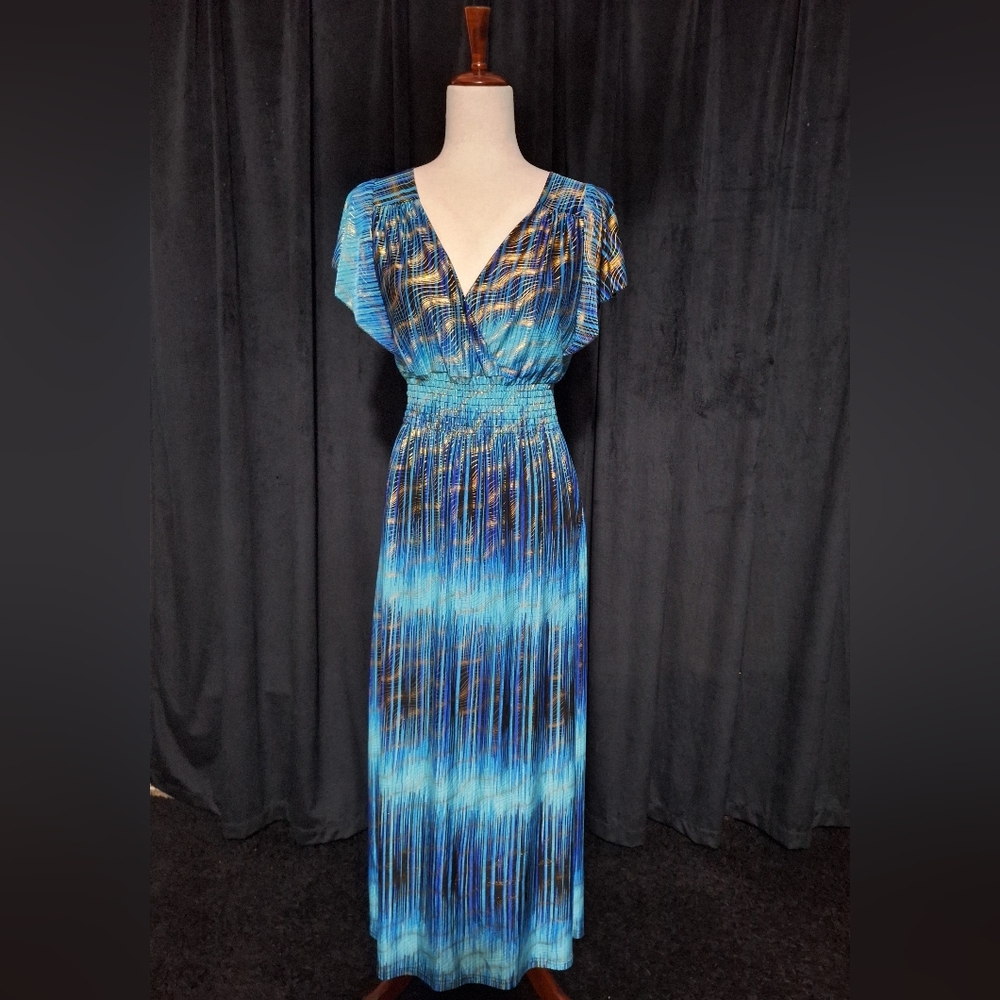 Chic Blue and Gold Maxi Dress